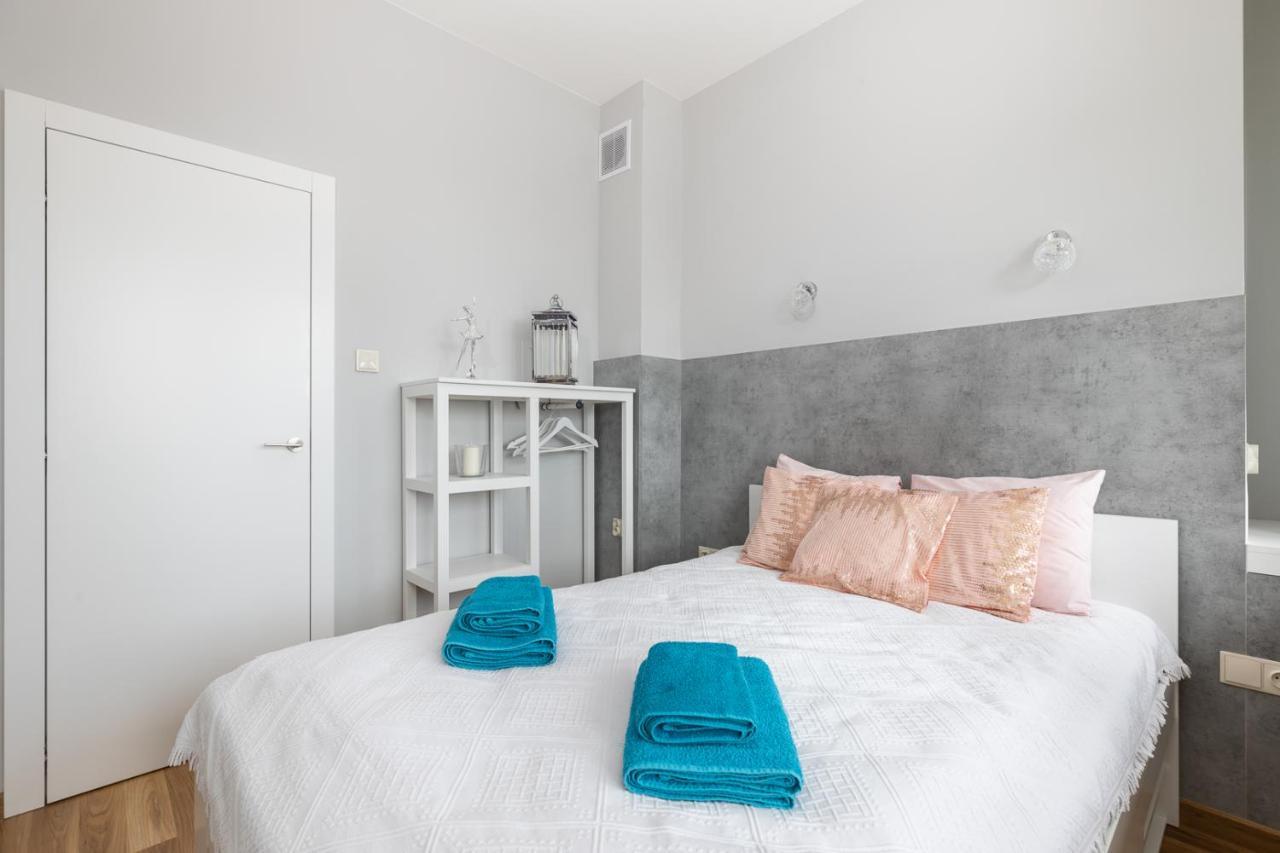 Apartament Swietokrzyska By Your Freedom Varşova Dış mekan fotoğraf